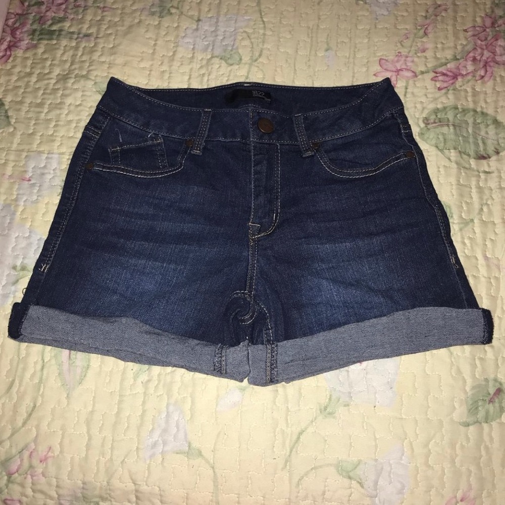 1822 dark denim shorts